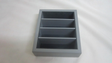 4 compartment small box no llid